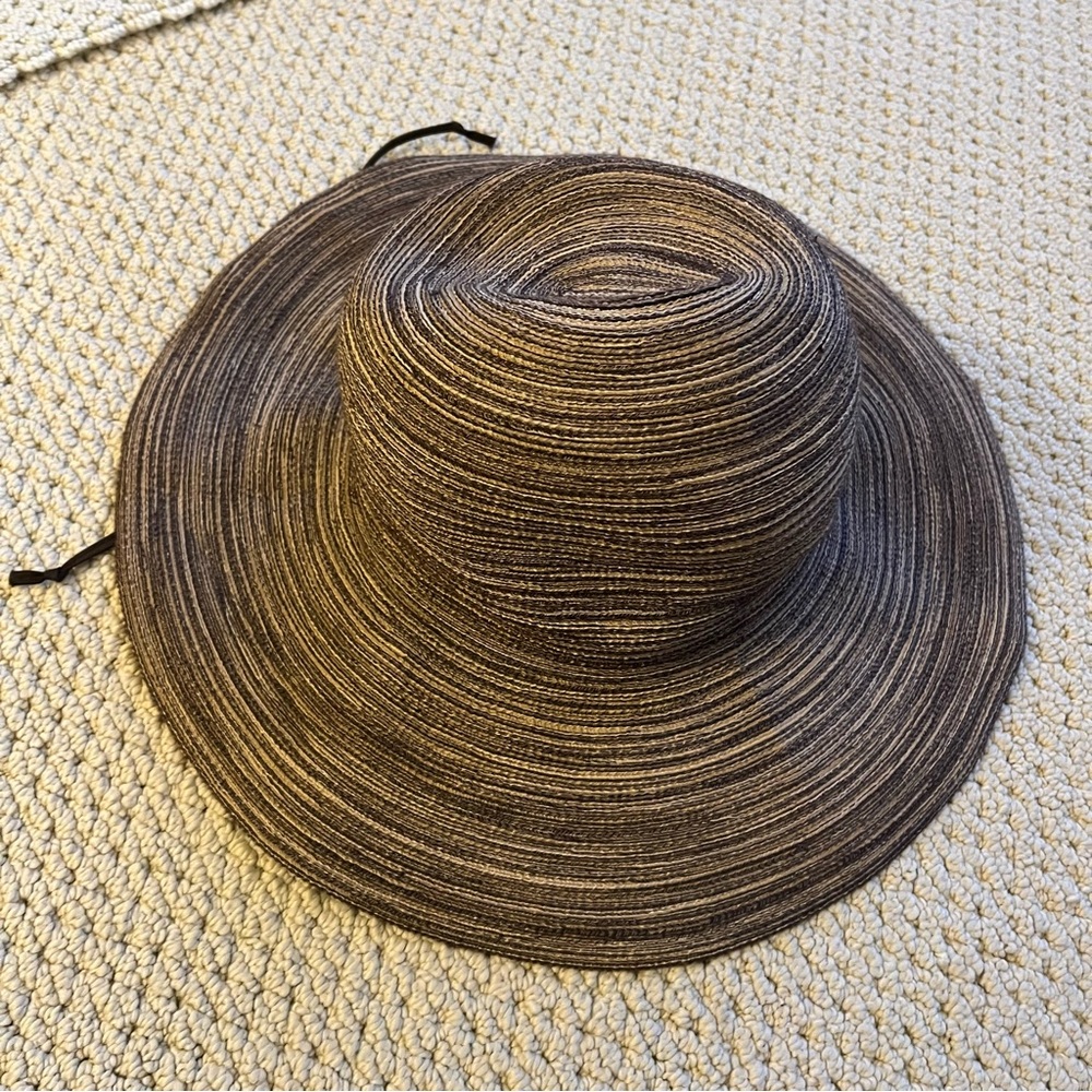 Wallaroo Hat company sun hat flexible packable boulder CO sydney diva